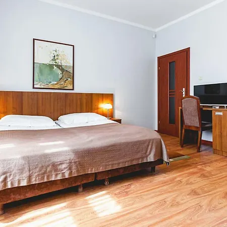 W Willi Rybitwa Apartment