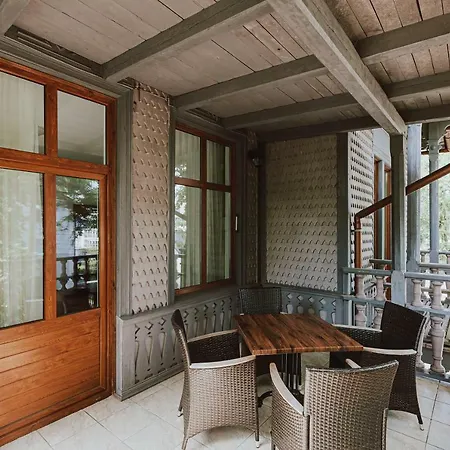 W Willi Rybitwa Apartment